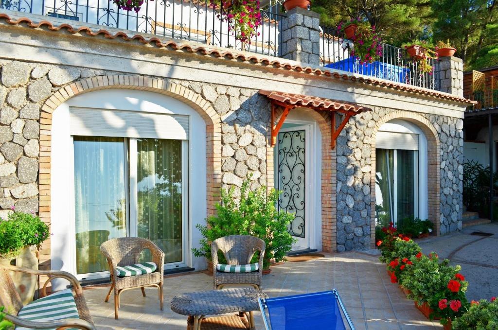 Le Ginestre Di Capri Bb & Holiday House อนากาปรี ห้อง รูปภาพ