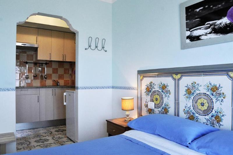 Le Ginestre Di Capri Bb & Holiday House อนากาปรี ภายนอก รูปภาพ
